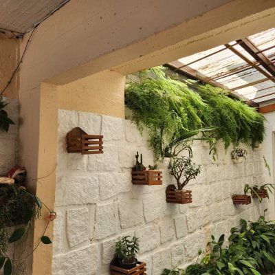 Casa Residencial com 370m², 5 quartos, 2 suítes, 3 garagens, no bairro Barreiros em São José