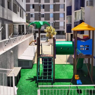 Apartamentos com 114m², 4 quartos, 1 suíte, 2 garagens, no bairro Coqueiros em Florianópolis