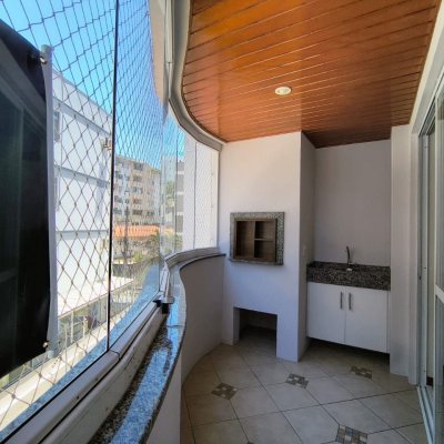 Apartamentos com 114m², 4 quartos, 1 suíte, 2 garagens, no bairro Coqueiros em Florianópolis
