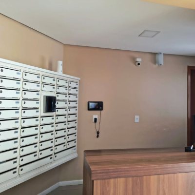 Apartamentos com 114m², 4 quartos, 1 suíte, 2 garagens, no bairro Coqueiros em Florianópolis