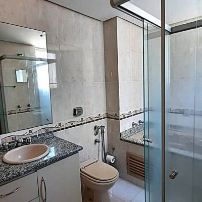 Apartamentos com 114m², 4 quartos, 1 suíte, 2 garagens, no bairro Coqueiros em Florianópolis