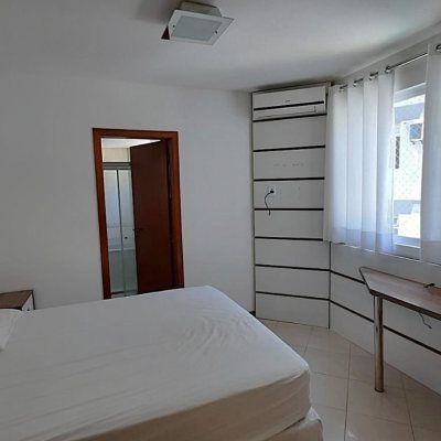 Apartamentos com 114m², 4 quartos, 1 suíte, 2 garagens, no bairro Coqueiros em Florianópolis
