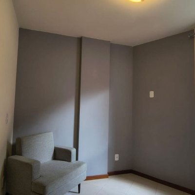 Apartamentos com 114m², 4 quartos (sendo 1 suíte), 2 garagens, no bairro Coqueiros em Florianópolis