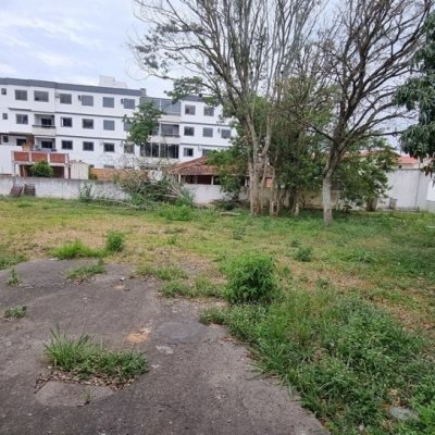 Terreno Comercial/Residencial com 1288m², no bairro Ingleses do Rio Vermelho em Florianópolis