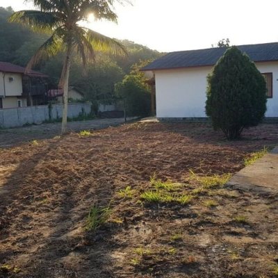 Terrenos Residenciais com 2017m², no bairro Cachoeira Do Bom Jesus em Florianópolis