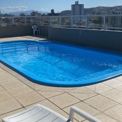 Apartamentos com 75m², 2 quartos, 1 suíte, 1 garagem, no bairro Barreiros em São José