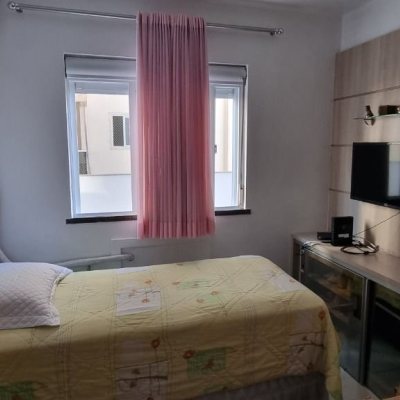 Apartamentos com 75m², 2 quartos, 1 suíte, 1 garagem, no bairro Barreiros em São José