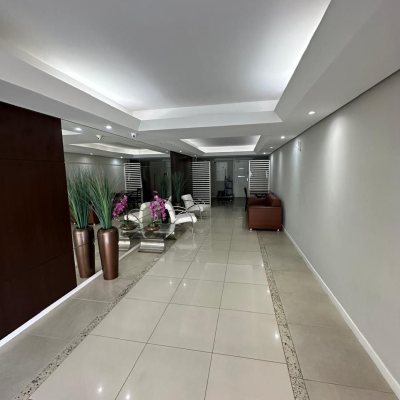 Apartamentos com 75m², 2 quartos, 1 suíte, 1 garagem, no bairro Barreiros em São José