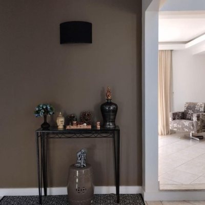 Casa Residencial com 165m², 5 quartos, 2 suítes, 4 garagens, no bairro Campeche em Florianópolis