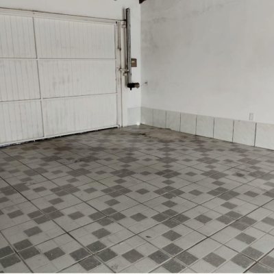 Casa Residencial com 165m², 5 quartos, 2 suítes, 4 garagens, no bairro Campeche em Florianópolis