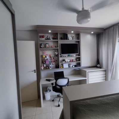 Cobertura com 187m², 3 quartos, 1 suíte, 1 garagem, no bairro Ingleses do Rio Vermelho em Florianópolis