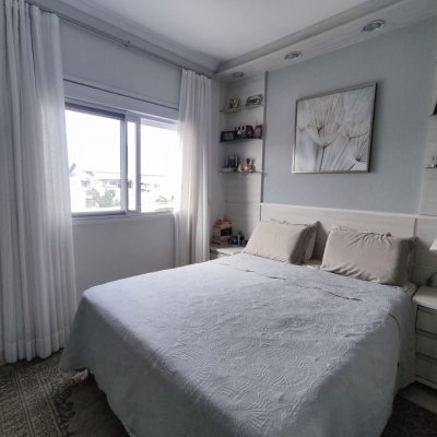 Cobertura com 187m², 3 quartos, 1 suíte, 1 garagem, no bairro Ingleses do Rio Vermelho em Florianópolis