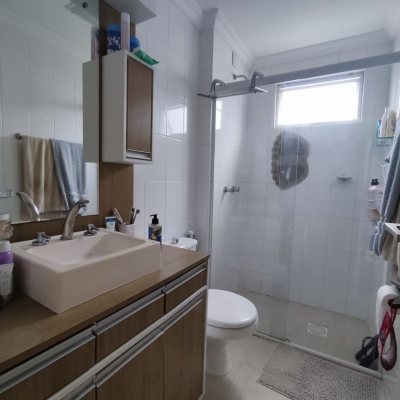 Cobertura com 187m², 3 quartos, 1 suíte, 1 garagem, no bairro Ingleses do Rio Vermelho em Florianópolis