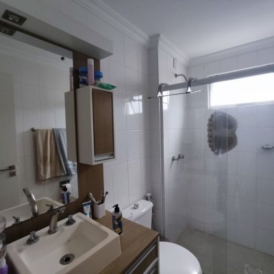 Cobertura com 187m², 3 quartos, 1 suíte, 1 garagem, no bairro Ingleses do Rio Vermelho em Florianópolis