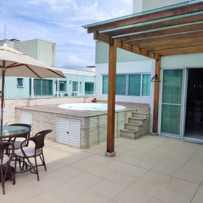 Cobertura com 187m², 3 quartos, 1 suíte, 1 garagem, no bairro Ingleses do Rio Vermelho em Florianópolis