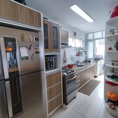 Cobertura com 187m², 3 quartos, 1 suíte, 1 garagem, no bairro Ingleses do Rio Vermelho em Florianópolis