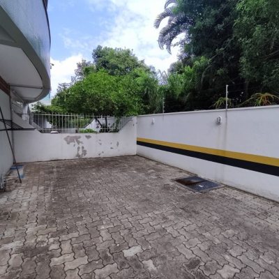 Cobertura com 187m², 3 quartos, 1 suíte, 1 garagem, no bairro Ingleses do Rio Vermelho em Florianópolis