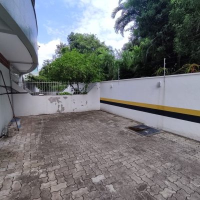 Cobertura com 187m², 3 quartos, 1 suíte, 1 garagem, no bairro Ingleses do Rio Vermelho em Florianópolis