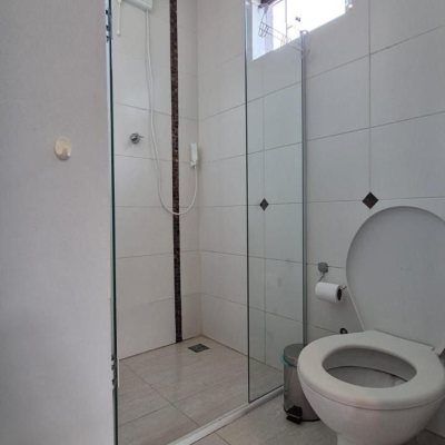Casa Residencial com 95m², 3 quartos, 1 suíte, 2 garagens, no bairro Saco Dos Limões em Florianópolis