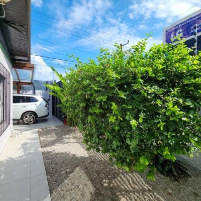 Casa Residencial com 95m², 3 quartos, 1 suíte, 2 garagens, no bairro Saco Dos Limões em Florianópolis