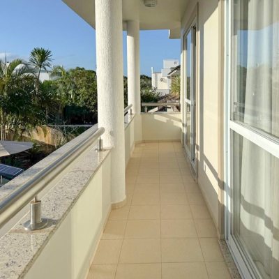 Casa Residencial com 605m², 5 quartos, 5 suítes, 6 garagens, no bairro Jurerê Internacional em Florianópolis