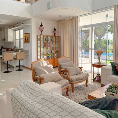 Casa Residencial com 605m², 5 quartos, 5 suítes, 6 garagens, no bairro Jurerê Internacional em Florianópolis