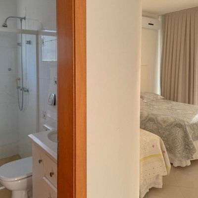 Casa Residencial com 605m², 5 quartos, 5 suítes, 6 garagens, no bairro Jurerê Internacional em Florianópolis