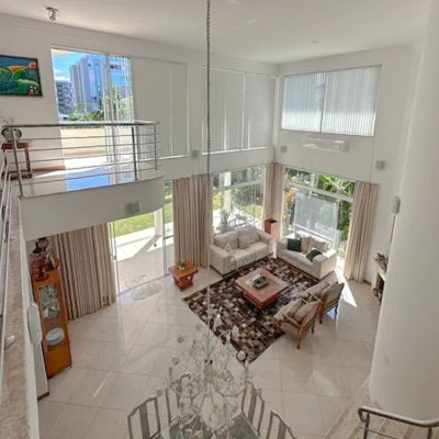 Casa Residencial com 605m², 5 quartos, 5 suítes, 6 garagens, no bairro Jurerê Internacional em Florianópolis