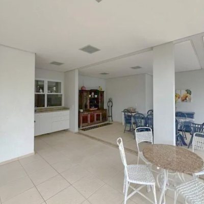 Casa Residencial com 605m², 5 quartos, 5 suítes, 6 garagens, no bairro Jurerê Internacional em Florianópolis