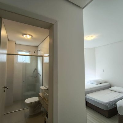 Apartamentos com 129m², 3 quartos, 3 suítes, 1 garagem, no bairro Ingleses do Rio Vermelho em Florianópolis