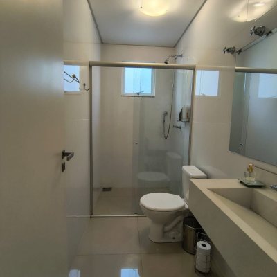 Apartamentos com 129m², 3 quartos, 3 suítes, 1 garagem, no bairro Ingleses do Rio Vermelho em Florianópolis