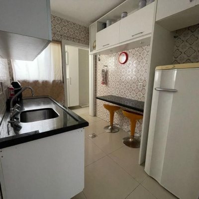 Apartamentos com 68m², 2 quartos, 1 garagem, no bairro BALNEARIO em Florianópolis