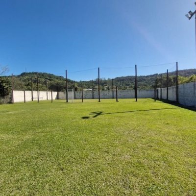 Casa em Condomínio com 186m², 2 quartos, 1 suíte, 2 garagens, no bairro Vargem Grande em Florianópolis