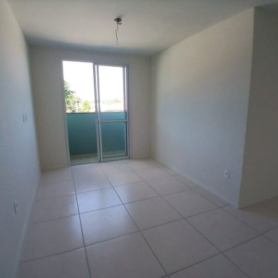 Apartamentos com 48m², 2 quartos, 1 garagem, no bairro Sertão Do Maruim em São José