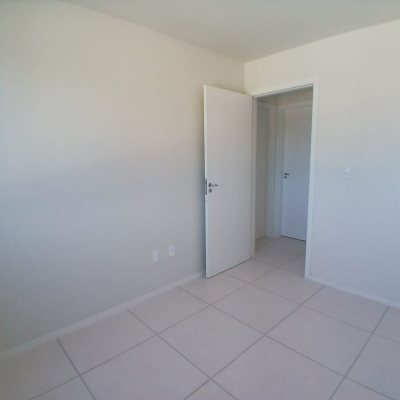 Apartamentos com 48m², 2 quartos, 1 garagem, no bairro Sertão Do Maruim em São José