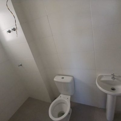 Apartamentos com 48m², 2 quartos, 1 garagem, no bairro Sertão Do Maruim em São José
