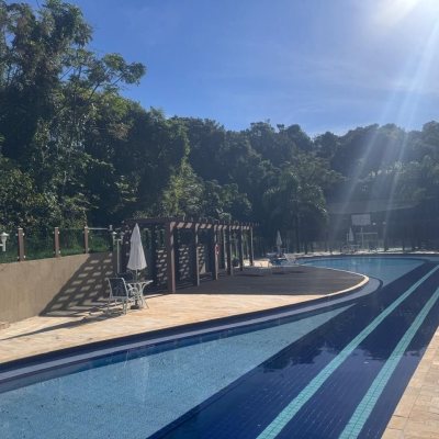 Cobertura com 196m², 3 quartos (sendo 1 suíte), 2 garagens, no bairro Carvoeira em Florianópolis