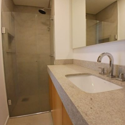 Apartamentos com 106m², 2 quartos, 2 suítes, 1 garagem, no bairro Coqueiros em Florianópolis