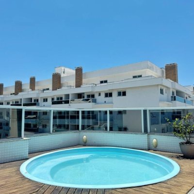 Cobertura com 200m², 3 quartos, 1 suíte, 2 garagens, no bairro Ingleses do Rio Vermelho em Florianópolis