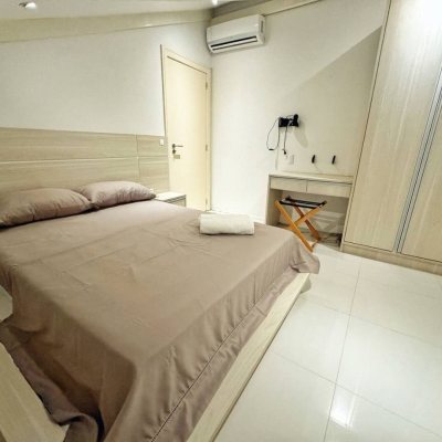 Cobertura com 200m², 3 quartos, 1 suíte, 2 garagens, no bairro Ingleses do Rio Vermelho em Florianópolis