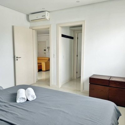 Cobertura com 200m², 3 quartos, 1 suíte, 2 garagens, no bairro Ingleses do Rio Vermelho em Florianópolis