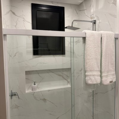 Casa Residencial com 323m², 4 quartos, 4 suítes, 4 garagens, no bairro Ingleses do Rio Vermelho em Florianópolis