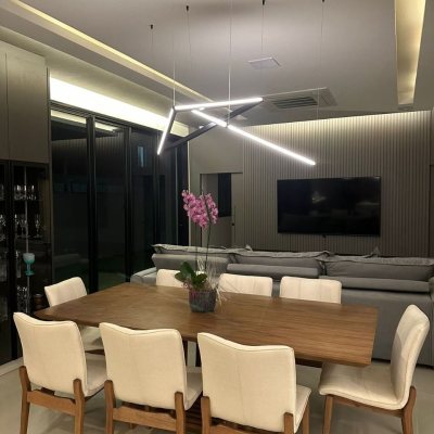 Casa Residencial com 323m², 4 quartos, 4 suítes, 4 garagens, no bairro Ingleses do Rio Vermelho em Florianópolis