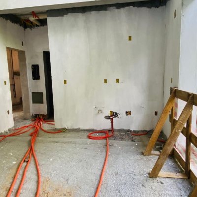 Apartamentos com 70m², 2 quartos (sendo 1 suíte), 1 garagem, no bairro Canto Da Lagoa em Florianópolis