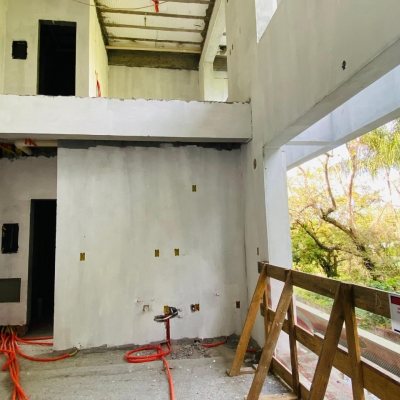 Apartamentos com 70m², 2 quartos (sendo 1 suíte), 1 garagem, no bairro Canto Da Lagoa em Florianópolis