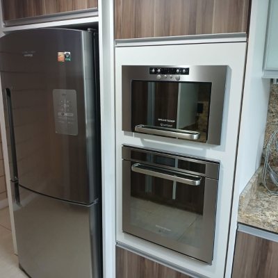 Casa Residencial com 191m², 4 quartos, 1 suíte, 2 garagens, no bairro Ipiranga em São José