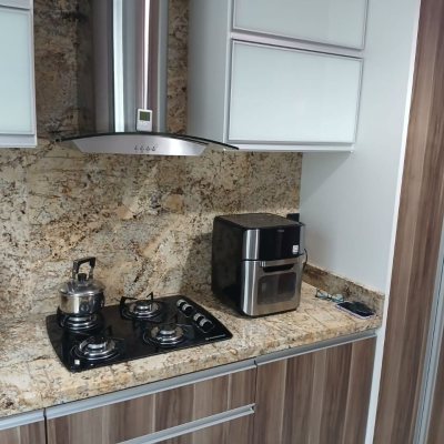 Casa Residencial com 191m², 4 quartos, 1 suíte, 2 garagens, no bairro Ipiranga em São José