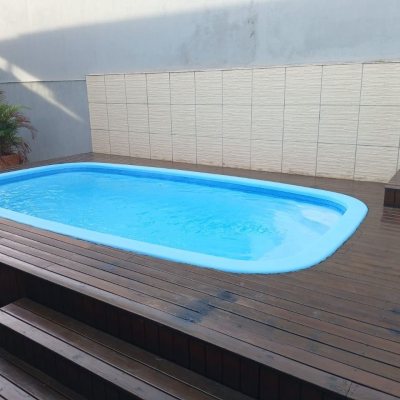 Casa Residencial com 191m², 4 quartos, 1 suíte, 2 garagens, no bairro Ipiranga em São José