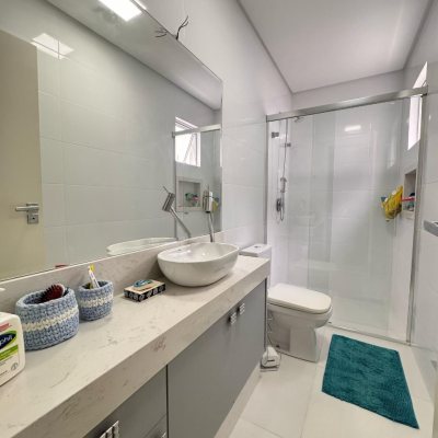 Casa em Condomínio com 270m², no bairro Barra em Balneario Camboriu