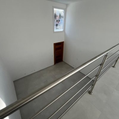 Casa em Condomínio com 192m², 3 quartos, 3 suítes, 2 garagens, no bairro Cachoeira Do Bom Jesus em Florianópolis